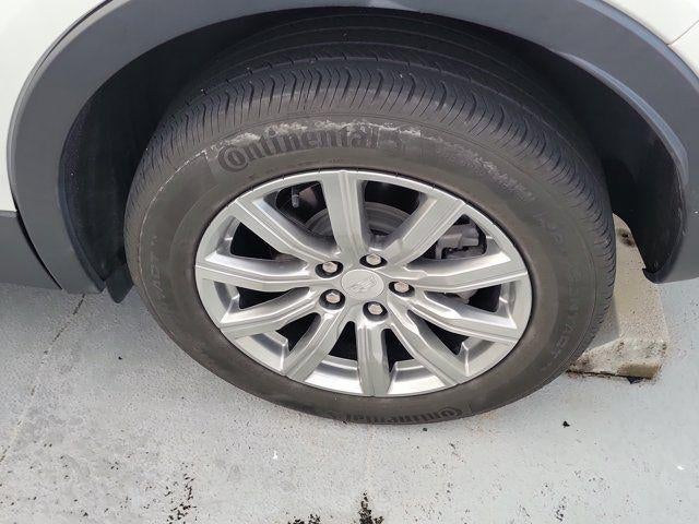 2023 Cadillac XT4 FWD Premium Luxury