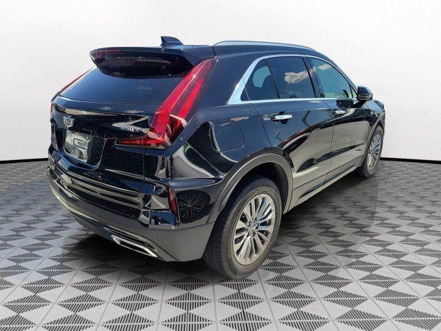 2024 Cadillac XT4 FWD Premium Luxury
