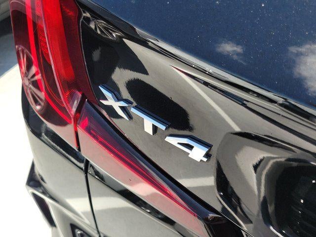 2024 Cadillac XT4 FWD Premium Luxury