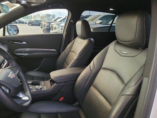 2024 Cadillac XT4 FWD Premium Luxury