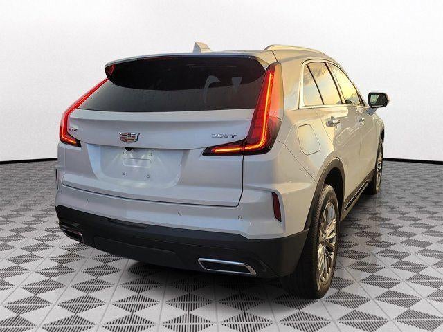 2024 Cadillac XT4 FWD Premium Luxury