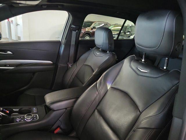 2023 Cadillac XT4 FWD Premium Luxury