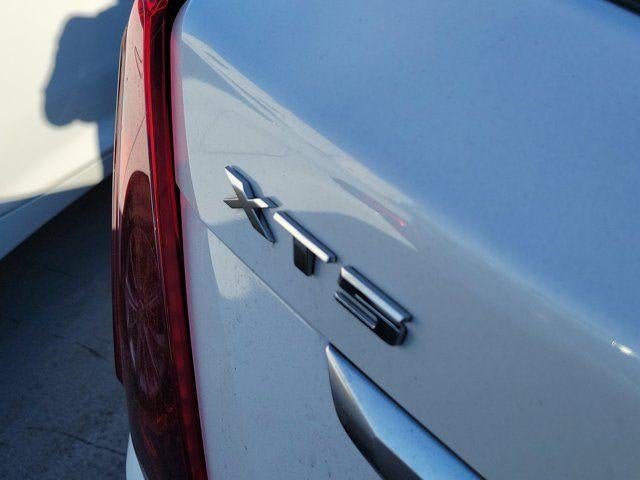 2023 Cadillac XT5 FWD Luxury