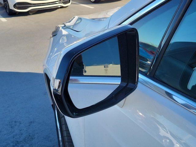 2023 Cadillac XT5 FWD Luxury