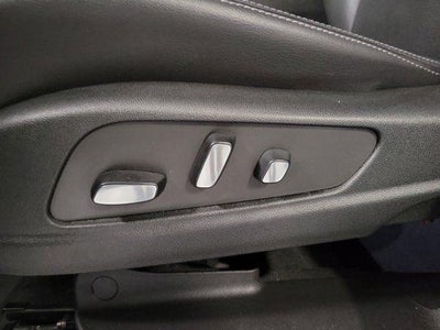 2022 Cadillac XT5 FWD Premium Luxury