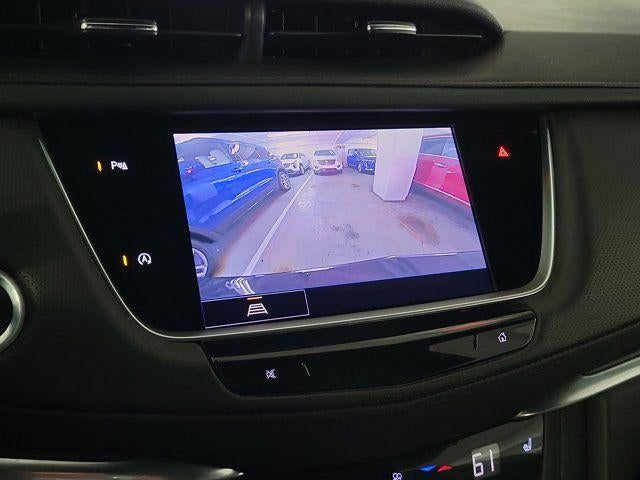 2022 Cadillac XT5 FWD Premium Luxury