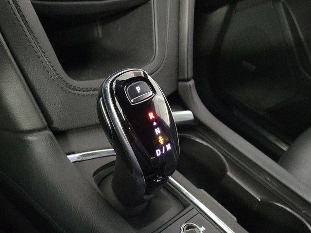 2022 Cadillac XT5 FWD Premium Luxury