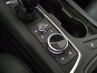 2022 Cadillac XT5 FWD Premium Luxury