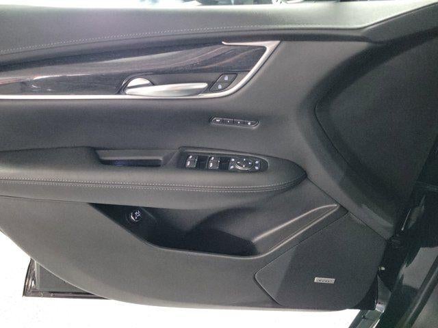 2022 Cadillac XT5 FWD Premium Luxury