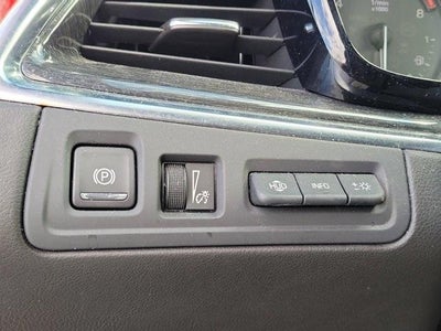 2021 Cadillac XT5 FWD Premium Luxury