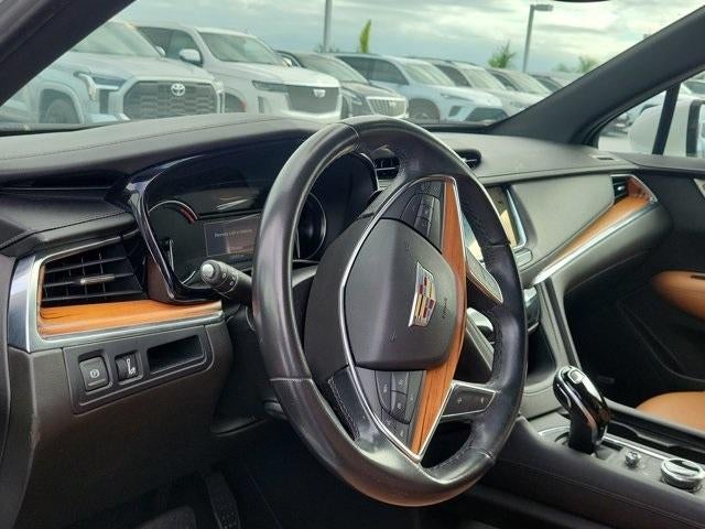 2022 Cadillac XT5 FWD Premium Luxury