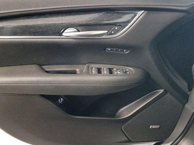 2022 Cadillac XT5 FWD Premium Luxury