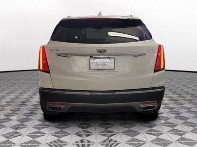 2022 Cadillac XT5 FWD Premium Luxury