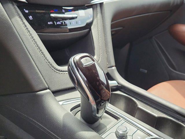 2023 Cadillac XT5 FWD Premium Luxury