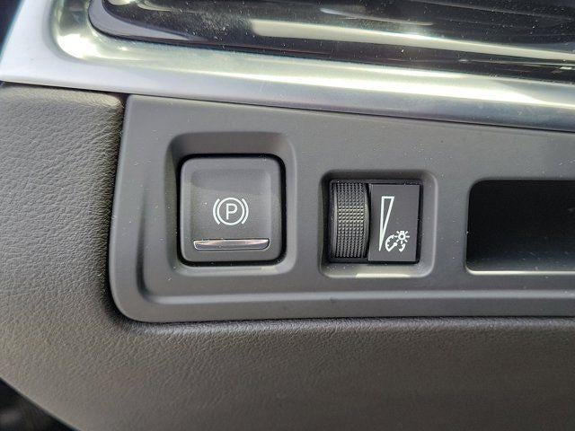 2023 Cadillac XT6 FWD Premium Luxury