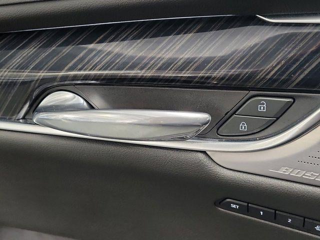 2023 Cadillac XT6 FWD Premium Luxury