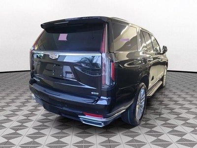 2022 Cadillac Escalade Luxury
