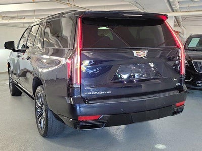 2022 Cadillac Escalade ESV Sport Platinum
