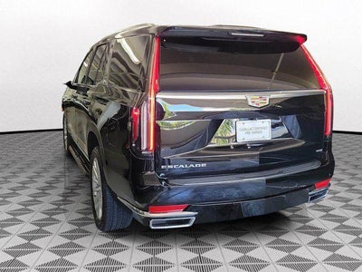 2023 Cadillac Escalade 4WD Luxury