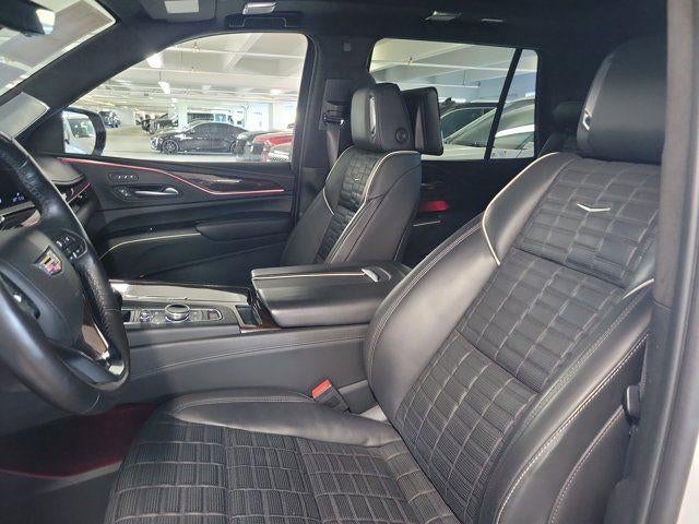 2023 Cadillac Escalade 4WD Sport Platinum