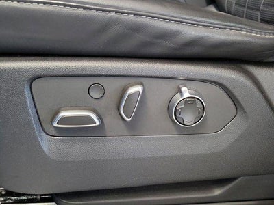 2023 Cadillac Escalade 4WD Sport Platinum