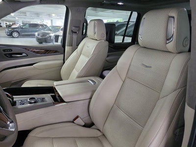 2023 Cadillac Escalade ESV 4WD Premium Luxury Platinum
