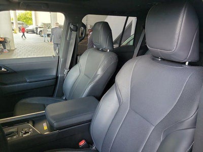 2024 Lexus GX Premium+